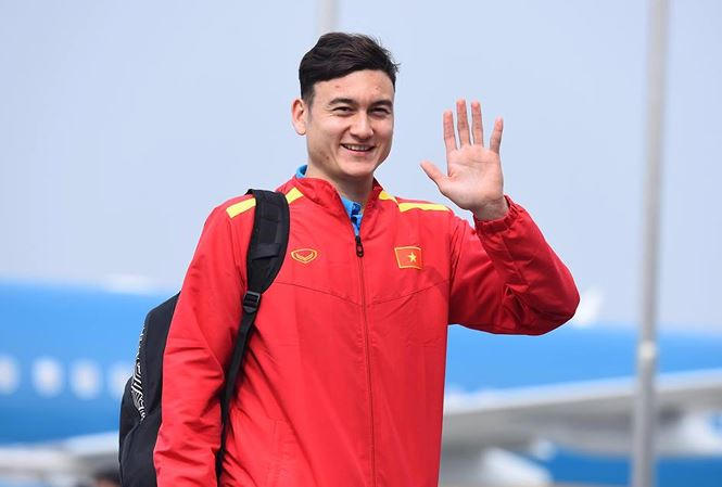 Thủ Thành Đặng Văn Lâm trong ngày về Việt Nam 26/1.