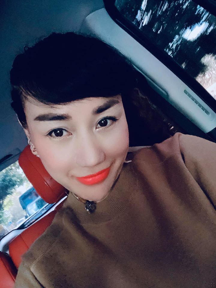 Vợ doanh nhân hơn 15 tuổi sống khép kín của Trương Nam Thành