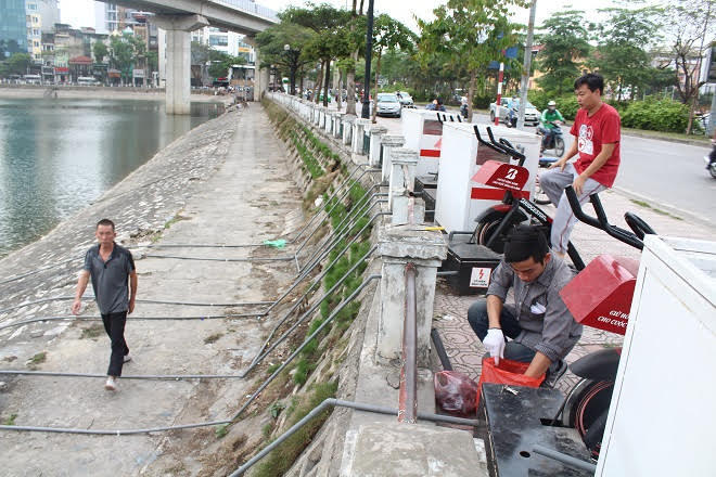 Một công nhân của công ty này cho biết, do rơ le của máy bơm nước bị hỏng và được gửi vào Sài Gòn bảo hành.