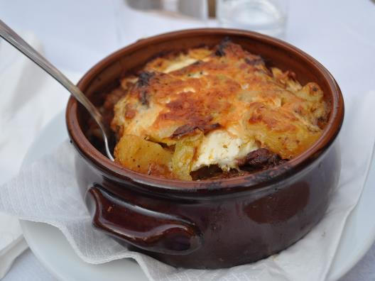 Musaka là món ăn phổ biến dọc theo Địa Trung Hải. Ảnh: minh họa/ Dân Trí