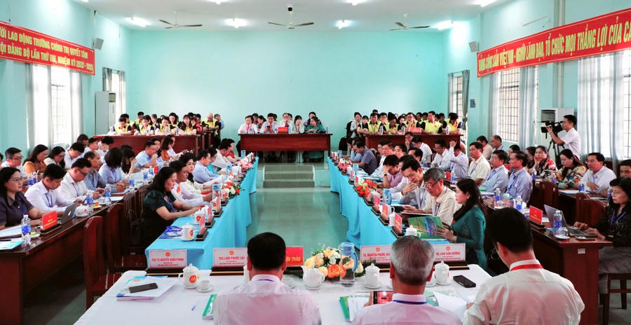 Quang cảnh hội thảo.