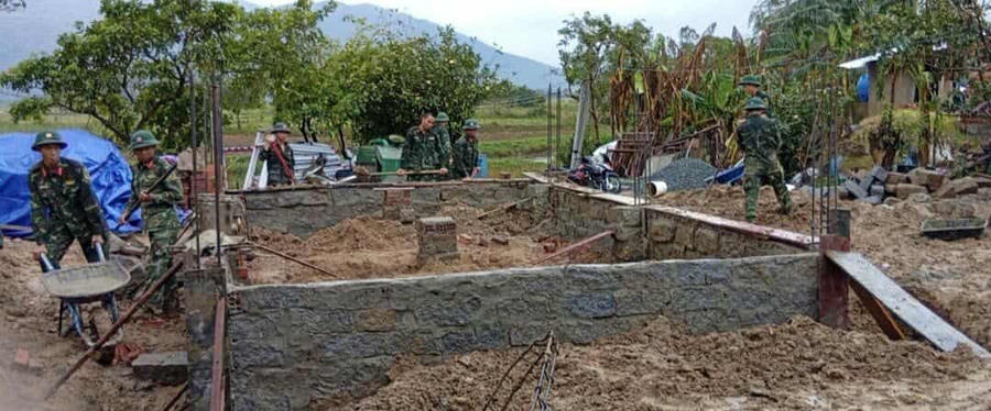 Những ngôi nhà đầu tiên từ 