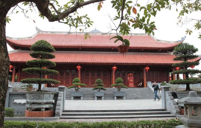 Tòa nhà lớn chính ở thủ phủ ''Hòa đại nhân''.