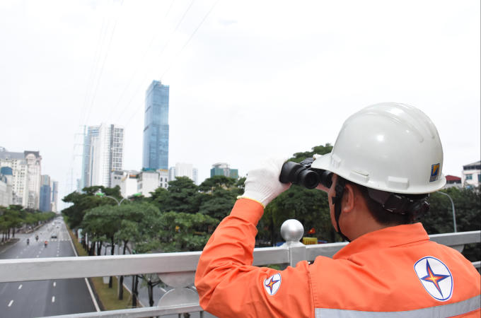 EVNHANOI tổ chức kiểm tra toàn diện các trạm biến áp, các đường dây 110kV, 220kV