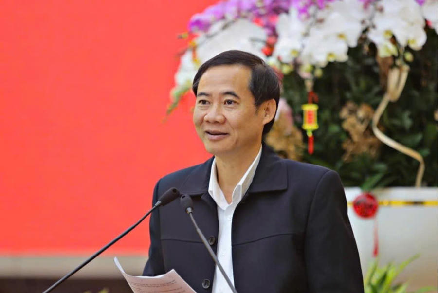 Ông Nguyễn Thái Học- Quyền Bí thư Tỉnh ủy Lâm Đồng phát biểu giao nhiệm vụ. Ảnh: Báo Lâm Đồng