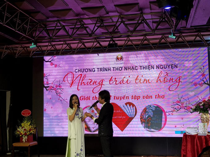 Ca sĩ Bùi Ngọc Liên - Từ Như Tài thể hiện ca khúc ở hai đầu nỗi nhớ.