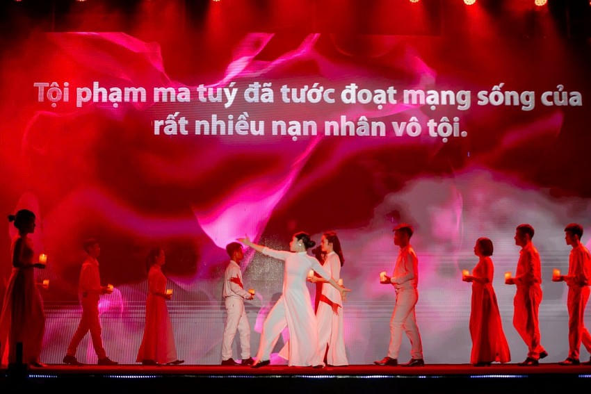 Mỗi năm nước ta có hàng nghìn người tử vong hoặc chịu tổn thương vì ma túy. Ảnh: Cục C04