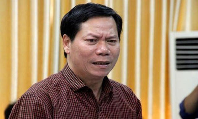 Ông Trương Qúy Dương nguyên GĐ BVĐK tỉnh Hòa Bình bị khởi tố về tội thiếu trách nhiệm gây hậu quả nghiêm trọng.