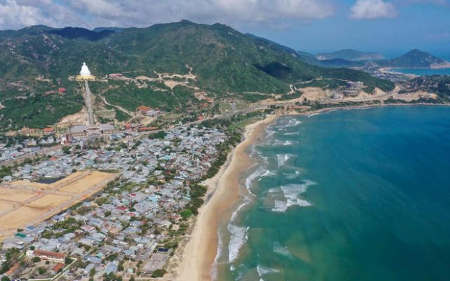 Cung đường ven biển Bình Định 1.200 tỷ đồng sắp đưa vào sử dụng