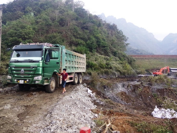 Ngày mai sẽ khắc phục xong sự cố tràn bùn thải tại Cao Bằng