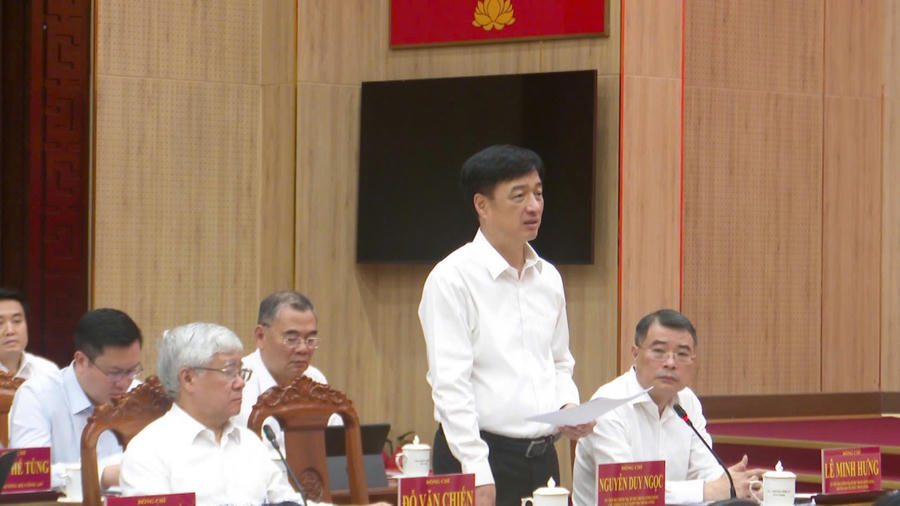 Chủ nhiệm Ủy ban Kiểm tra Trung ương Nguyễn Duy Ngọc phát biểu tại buổi làm việc