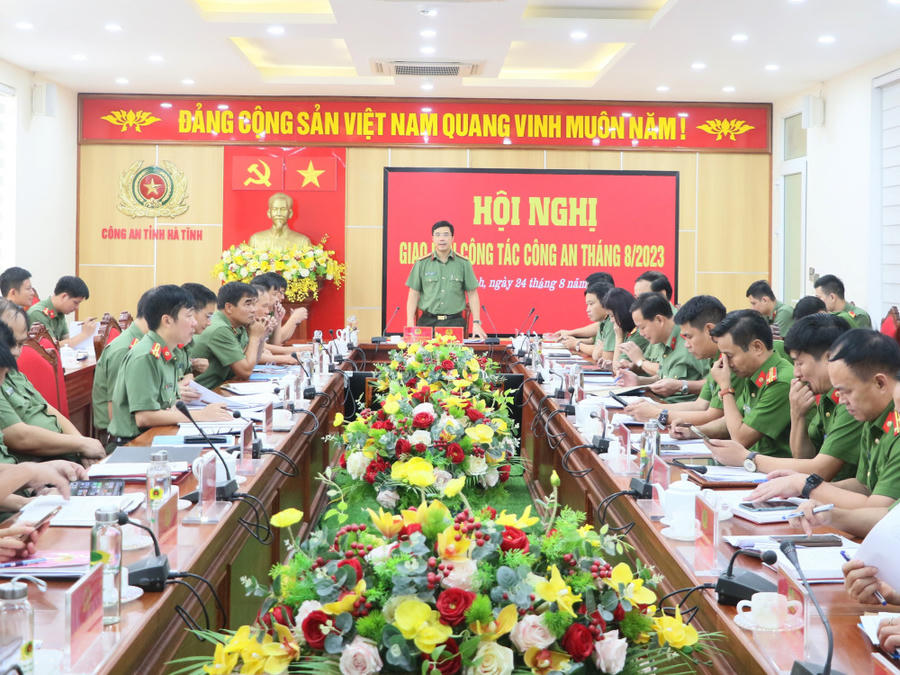 Toàn cảnh hội nghị. (Ảnh: Công an Hà Tĩnh)