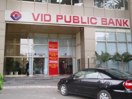 Thu hồi giấy phép hoạt động của Ngân hàng liên doanh VID Public Bank