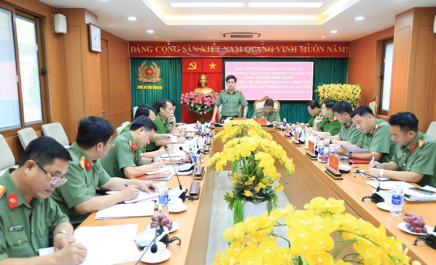 Thiếu tướng Nguyễn Đức Hải, Giám đốc Công an tỉnh Đồng Nai phát biểu kết luận tại buổi làm việc