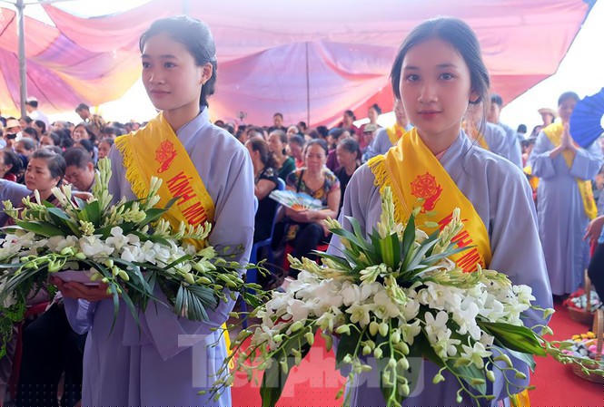 Báo hiếu thế nào cho đúng trong mùa Vu Lan - ảnh 1