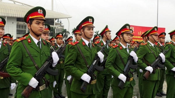 Trợ cấp khó khăn đột xuất cho thân nhân chiến sĩ công an sẽ có hiệu lực từ 01/03/2016 (ảnh Internet).