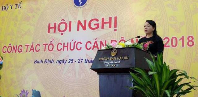 PGS.TS Nguyễn Thị Kim Tiến - Bộ trưởng Bộ Y tế khẳng định "công tác tổ chức cán bộ có vai trò đặc biệt quan trọng” trong nâng cao chất lượng bảo vệ, chăm sóc sức khỏe nhân dân.