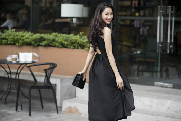 Diễn viên Hồng Diễm