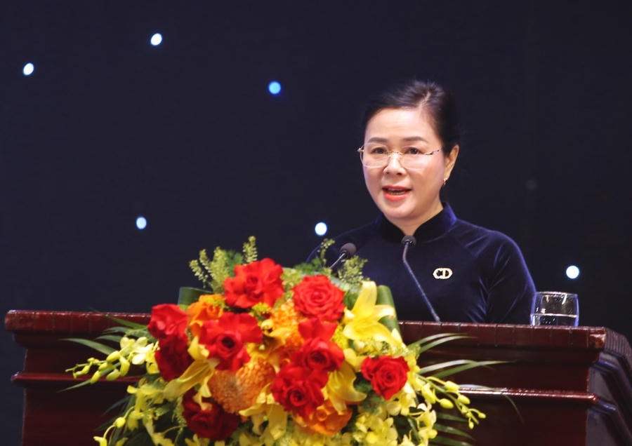 Giám đốc Sở Y tế Nghệ An Lê Thị Hoài Chung: Tiếp tục xây dựng ngành Y tế Nghệ An ngày càng vững mạnh, đáp ứng nhu cầu bảo vệ, chăm sóc và nâng cao sức khỏe của Nhân dân.