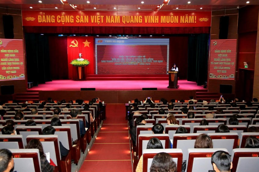 Toàn cảnh Hội Nghị.
