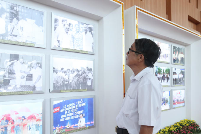 Hình ảnh tư liệu về các hoạt động gắn với quá trình phát triển của tỉnh Sông Bé.