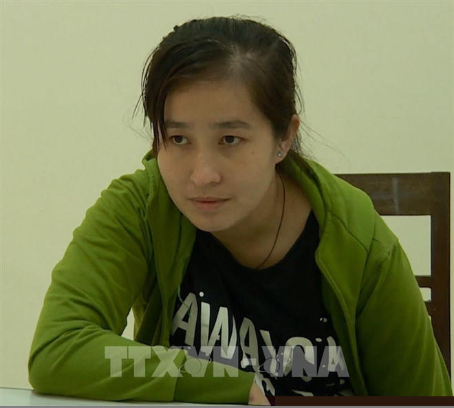 Lâm Tố Quyên tại cơ quan công an. (Ảnh: TTXVN)