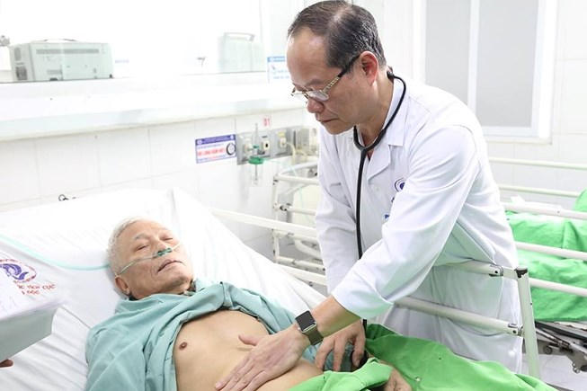 Bệnh nhân hồi phục khỏe mạnh sau 80 phút ngưng tim.