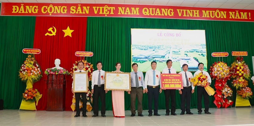 Xã Bình Tịnh (Tân Trụ) đạt chuẩn nông thôn mới nâng cao. Ảnh: Báo Long An