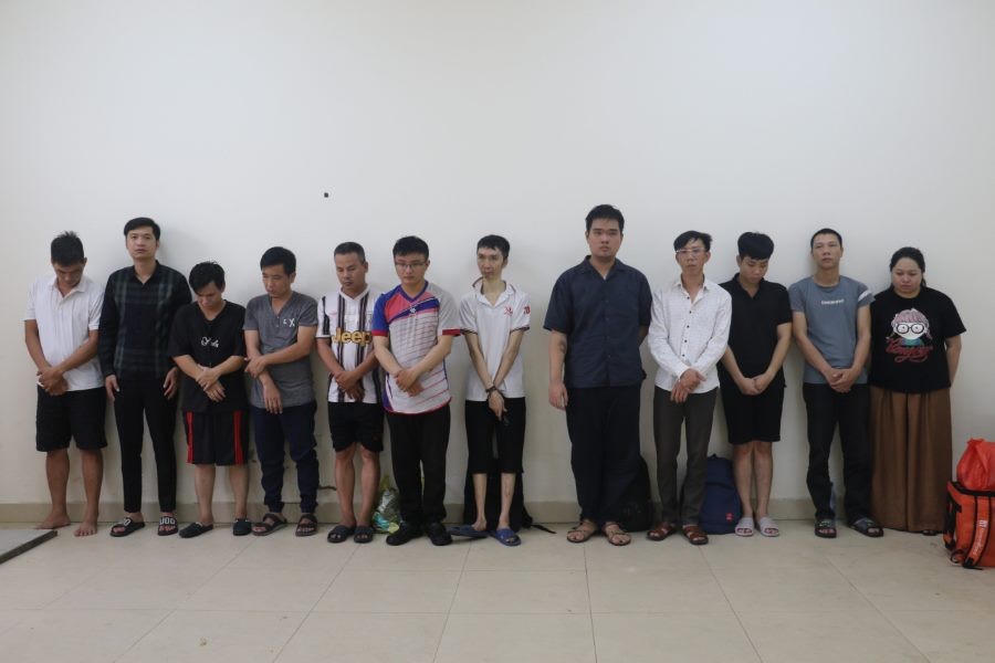 Các đối tượng trong đường dây bị bắt giữ - Ảnh Công an Nghệ An.