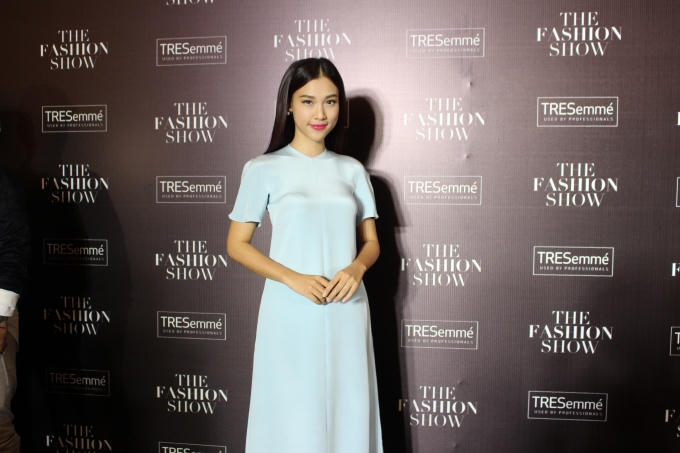 Á hậu Hoàng Oanh (Ảnh: Phương Thảo)