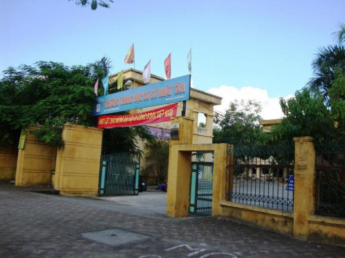 Trường THCS Nhật Tân - quận Tây Hồ.