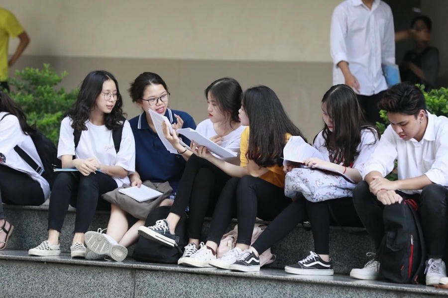 Bộ GD&ĐT lấy ý kiến bỏ xét tuyển đại học bằng học bạ (Ảnh minh hoạ).