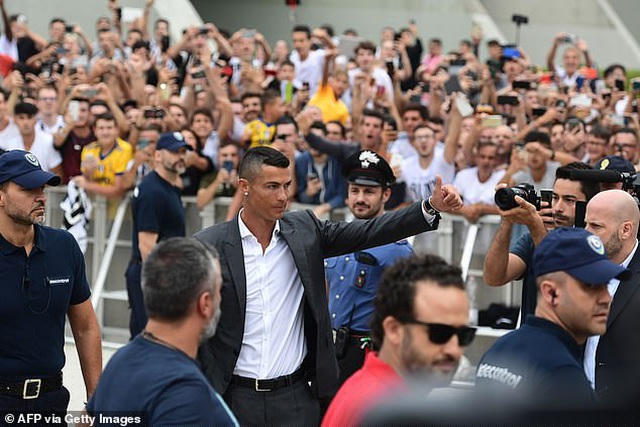 Ở Juventus và Italia, Ronaldo đóng thuế ít hơn so với tại Real và Tây Ban Nha, xuất phát từ khác biệt giữa chính sách thuế của các nước
