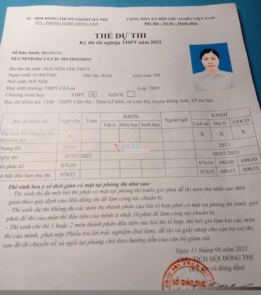 Thẻ dự thi của thí sinh 40 tuổi.