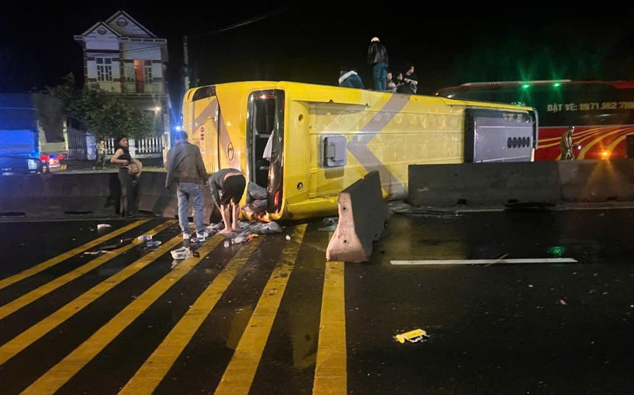 Hiện trường vụ tai nạn nghiêm trọng. Ảnh: Q.H