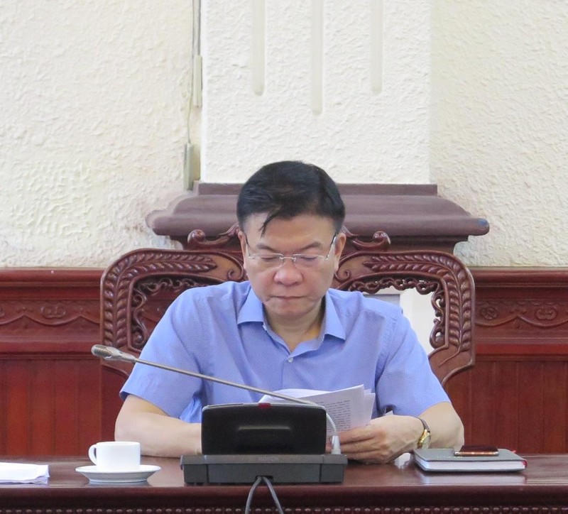 Bộ trưởng Lê Thành Long.