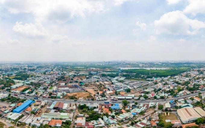 Thương mại dịch vụ và công nghiệp là thế mạnh của Dĩ An.