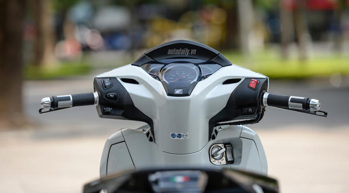 Ảnh chi tiết Honda SH300i được độ khủng tại H&agrave; Nội