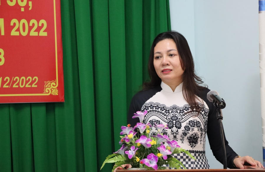 Phó Tổng Cục trưởng Tổng cục Thi hành án dân sự Trần Thị Phương Hoa phát biểu tại hội nghị. Ảnh: BPTV