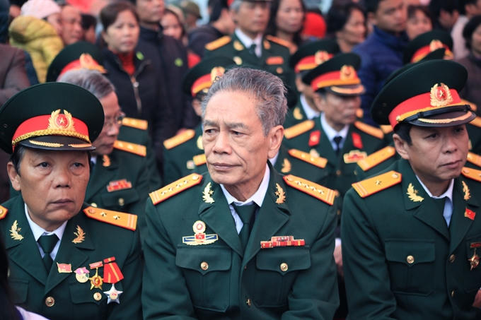 Các cựu chiến binh cũng đến động viên tinh thần Tân binh