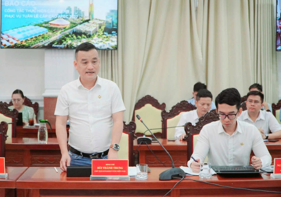 Ông Bùi Thành Trung, Chủ tịch Sun Group vùng Miền Nam phát biểu tại cuộc họp