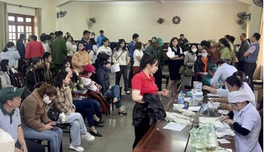 Nhiều tình nguyện viên tham gia hiến máu tại huyện Lạc Dương. Ảnh: Báo Lâm Đồng