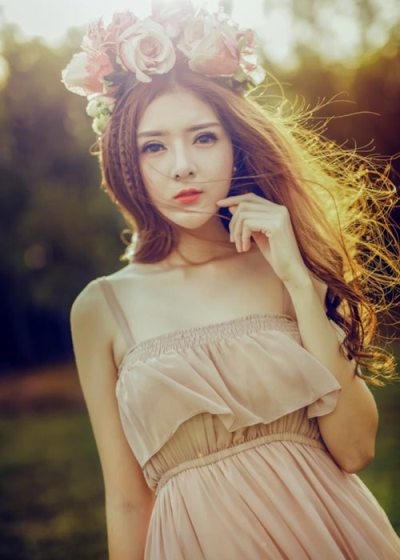 Lily Luta là cái tên hot trong cộng đồng hotgirl Việt. Ản: internet.
