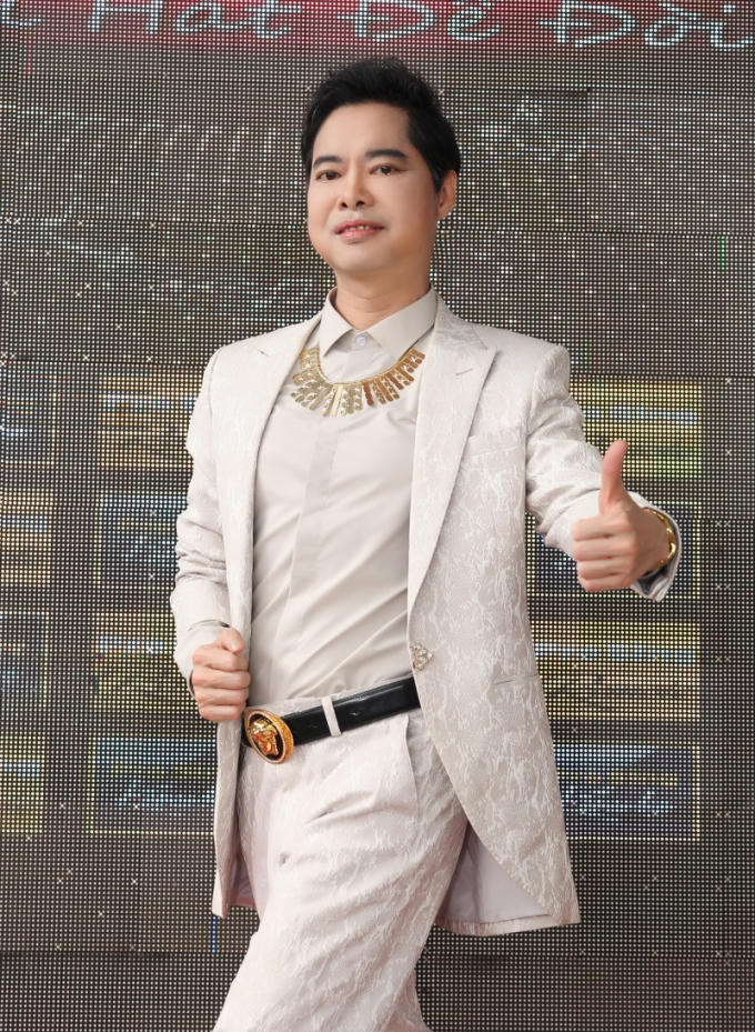 Ngọc Sơn từng đạt Tam đẳng Taekwondo, giải nhất trong đợt thi thể hình toàn quốc tổ chức tại Cần Thơ năm 1999.