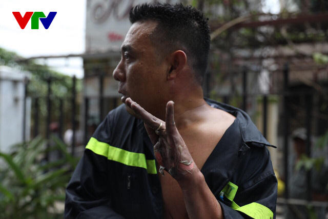 Anh Trần Tuấn Thanh đã bất chấp nguy hiểm để cứu người trong vụ cháy kinh hoàng.