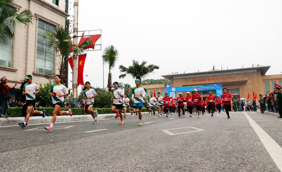 Chương trình Chạy giao lưu hữu nghị Việt - Trung năm 2023.