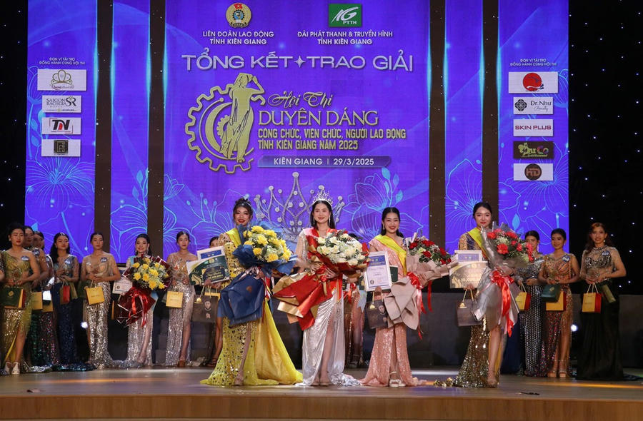 Hoa hậu cùng với 3 Á hậu cuộc thi Hoa khôi “Duyên dáng công chức, viên chức, người lao động” tỉnh Kiên Giang năm 2025.