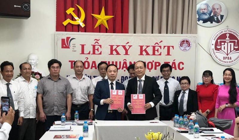 Học viện Tư pháp và Đoàn Luật sư tỉnh Đồng Nai ký kết Thỏa thuận hợp tác ảnh 1