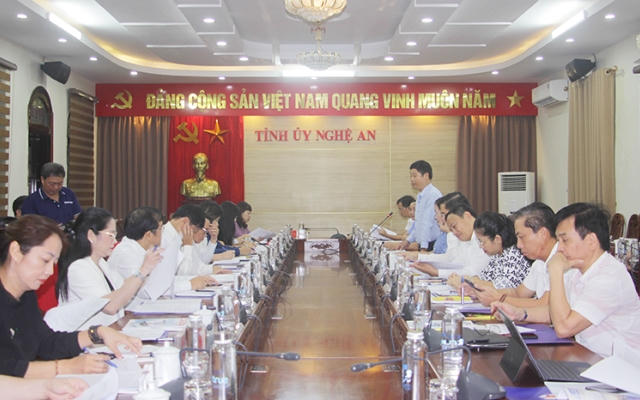 Hội Nhà báo Việt Nam làm việc với Thường trực Tỉnh ủy Nghệ An