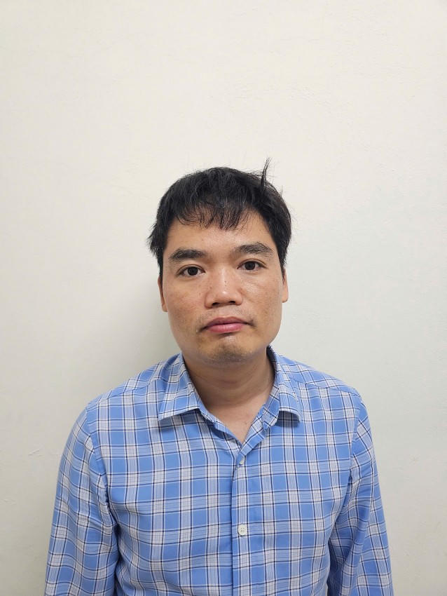 Lê Minh Giáp tại cơ quan công an.